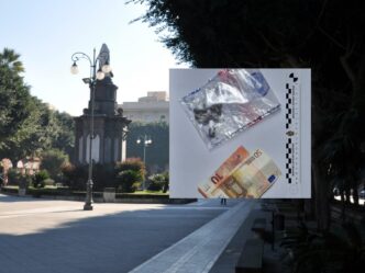 Droga recuperata in piazza del Carmine
