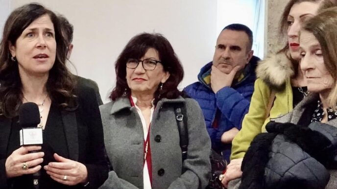 Todde alla mostra su Berlinguer