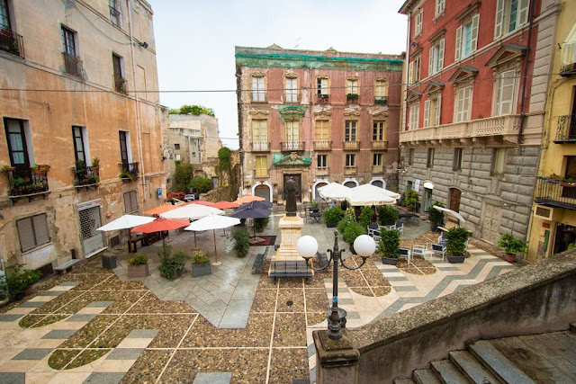 Piazza Carlo Alberto