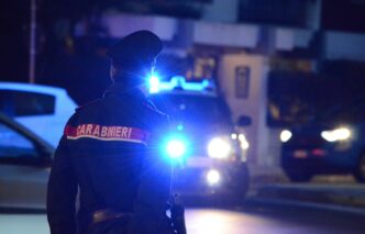 Controllore picchiato in piazza Matteotti
