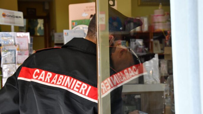 Barber shop svaligiato a Gonnosfanadiga