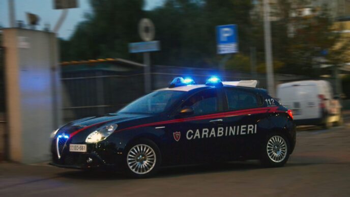 Stalker arrestato a Uta