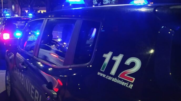 Accoltellato sul bus