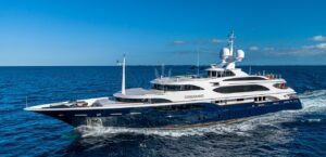 Lo yacht di Hintze "Andiamo"