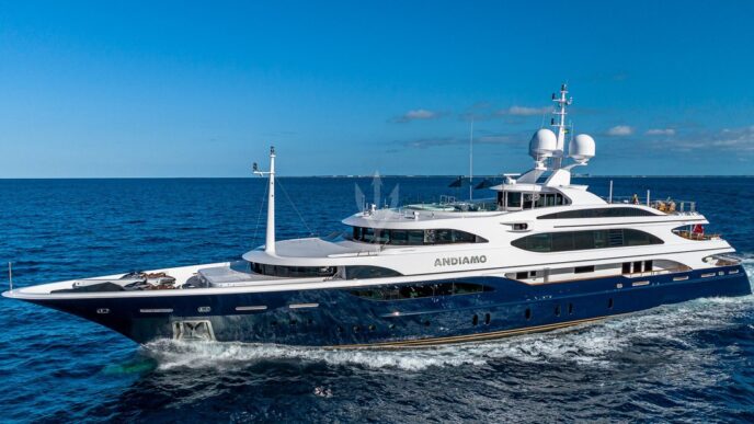 Lo yacht di Hintze "Andiamo"