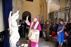 Statua di San Michele