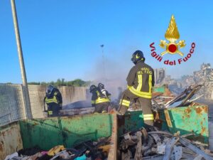 Incendio a Santa Giusta