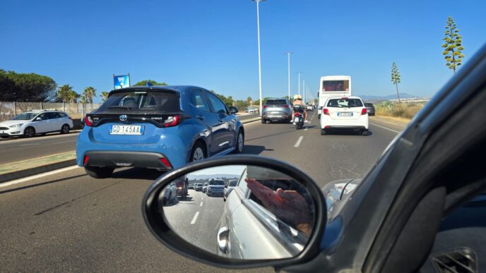 Incidente sul lungomare a Quartu