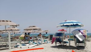 Guerra degli ombrelloni a Villasimius