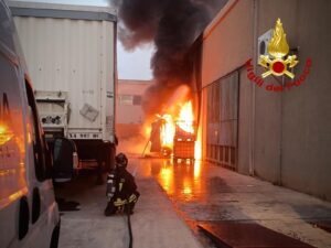 Incendio in via Nervi