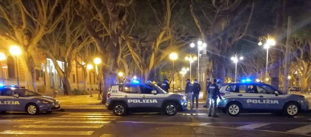 Piazza del Carmine polizia